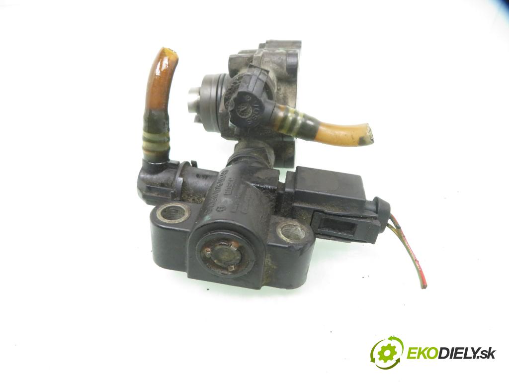 MERCEDES-BENZ VITO Skrzynia (638) VAN 2001 90,00 112 CDI 2.2 (638.094) - OM 611.980 2151,00 Pumpa paliva 0440020027 ; A6110900250 ; A6110780049