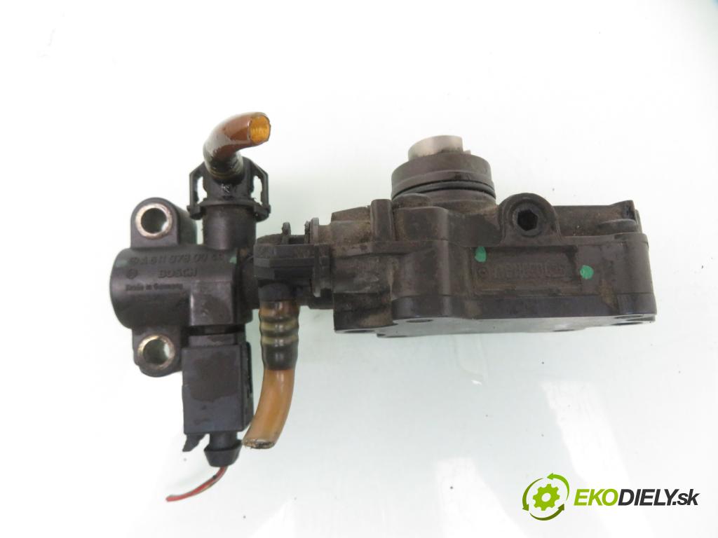 MERCEDES-BENZ VITO Skrzynia (638) VAN 2001 90,00 112 CDI 2.2 (638.094) - OM 611.980 2151,00 Pumpa paliva 0440020027 ; A6110900250 ; A6110780049
