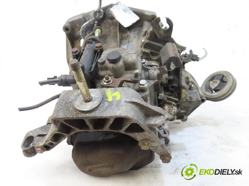 FIAT PUNTO (188_) HB 2003 44,00 1.2 60 - 188 A4.000 1242,00 Prevodovka MANUALNA 55181588