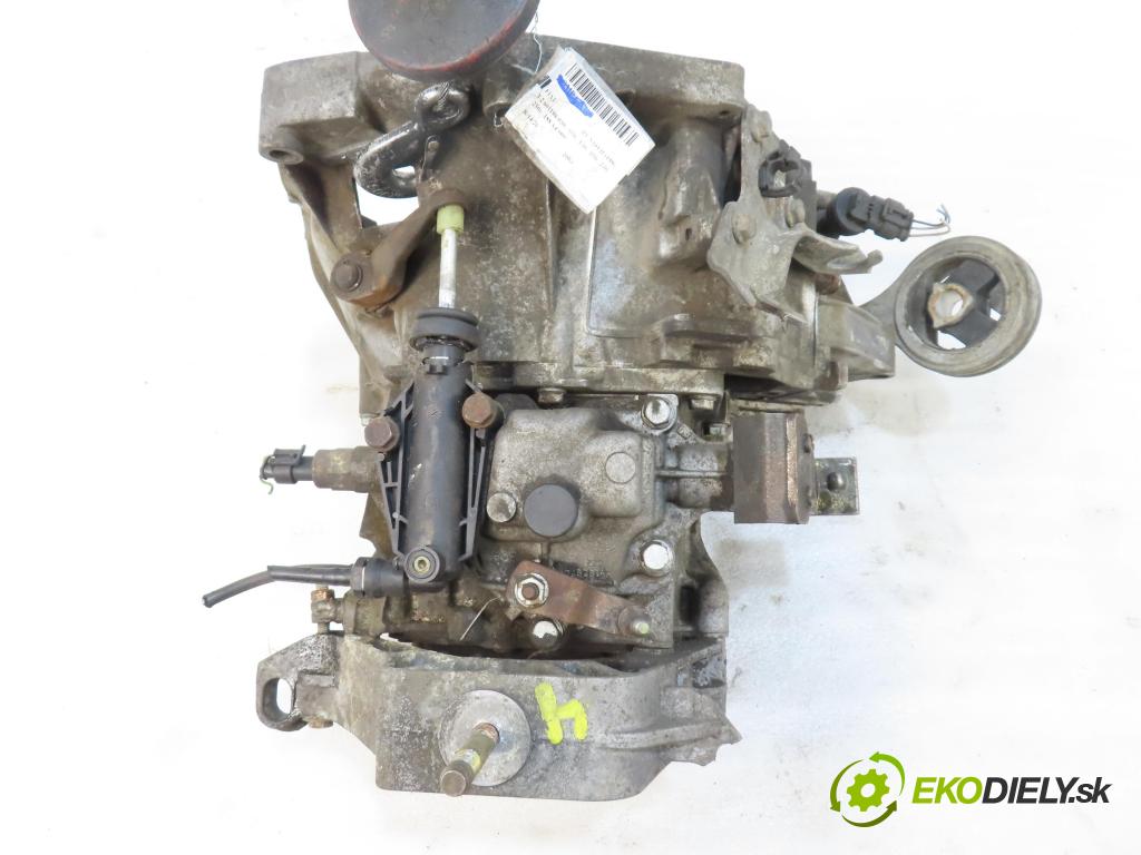 FIAT PUNTO (188_) HB 2003 44,00 1.2 60 - 188 A4.000 1242,00 Prevodovka MANUALNA 55181588