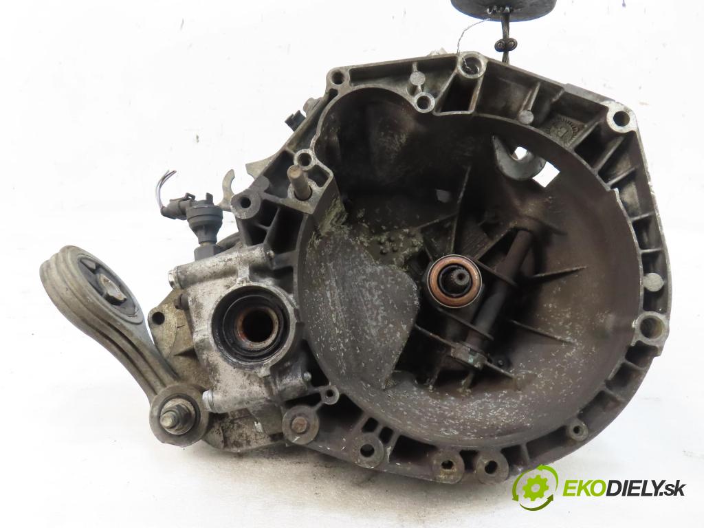 FIAT PUNTO (188_) HB 2003 44,00 1.2 60 - 188 A4.000 1242,00 Prevodovka MANUALNA 55181588