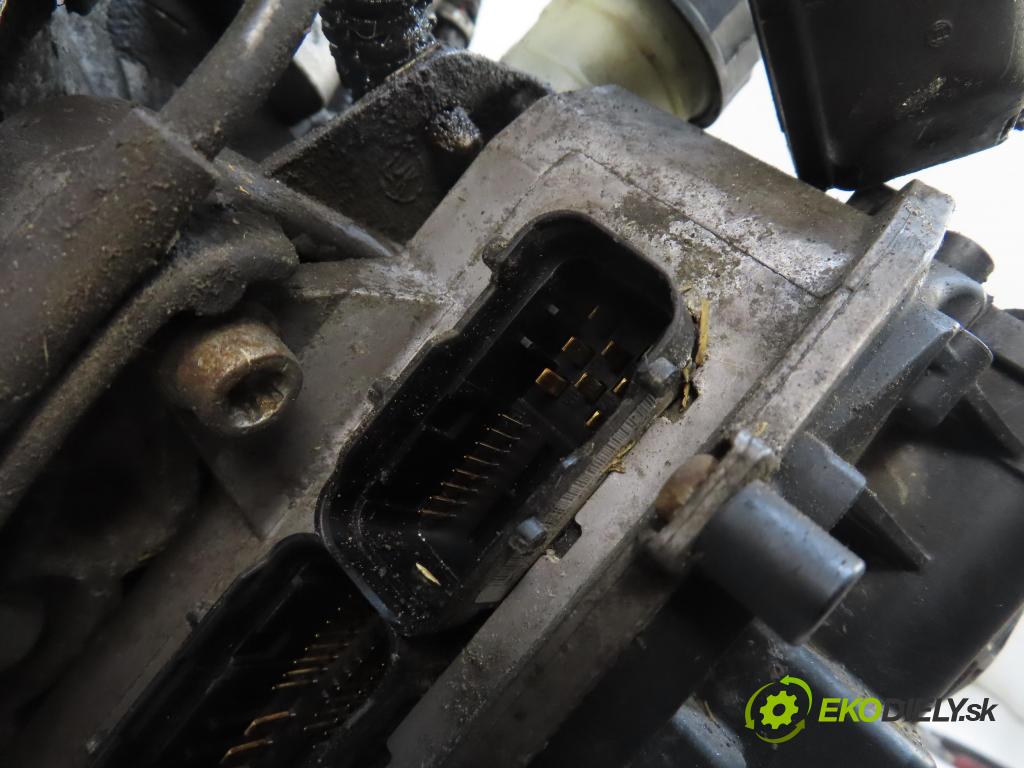 OPEL CORSA C (X01) HB 2004 55,00 1.2 16V 75 - Z 12 XE 1199,00 Prevodovka F13C394 ; 55352633 ; 0130008501