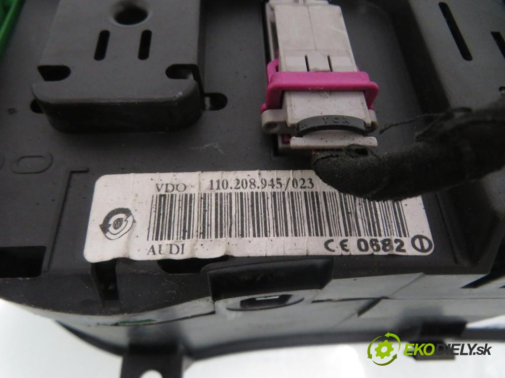 AUDI A3 (8L1) HB 2000 81,00 1.9 TDI 110 - AHF 1896,00 Prístrojovka elektrický 8L0920931EX ; 110208945