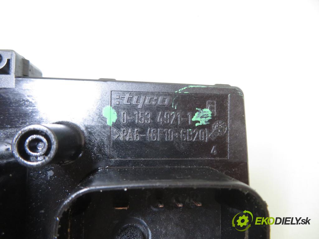 OPEL ASTRA H (A04) HB 2004 74,00 1.7 CDTI 100 - Z 17 DTH 1686,00 MODUL BSM 13145043 ; 5DK00866850 ; 015349211