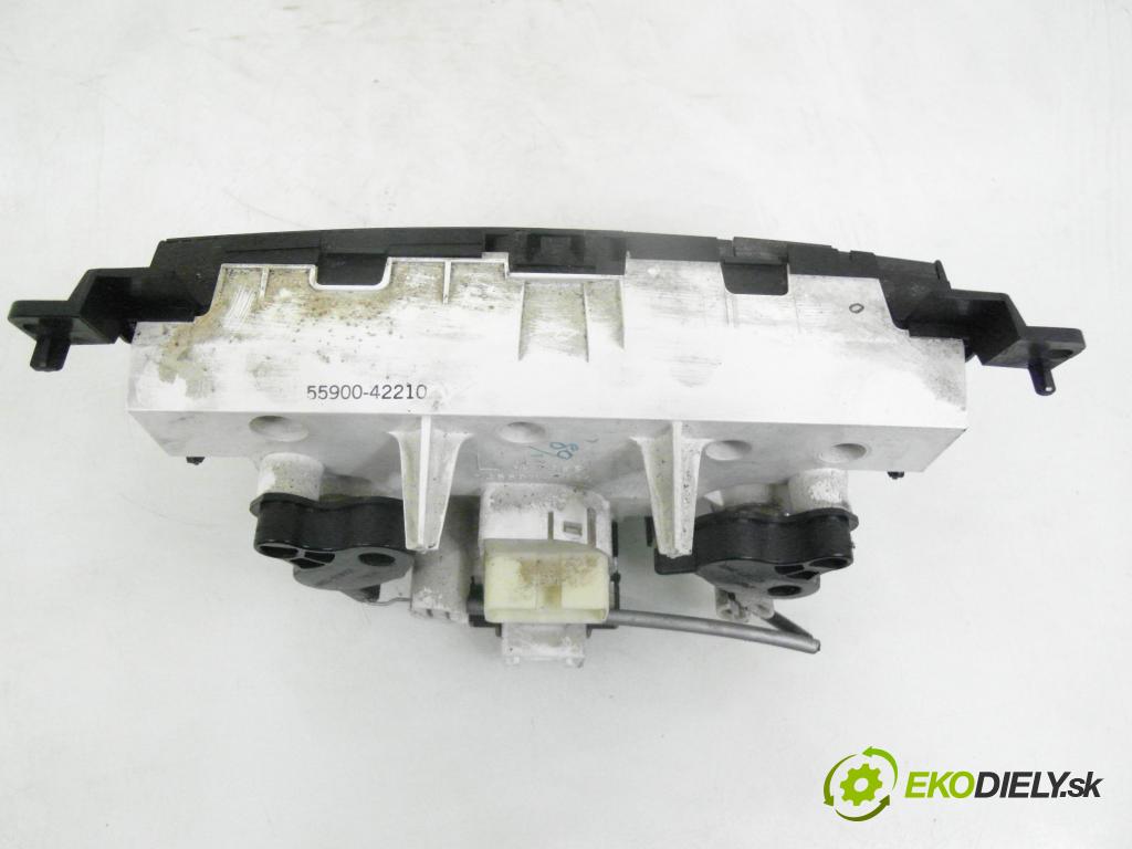 TOYOTA RAV 4 II (_A2_) SUV 2004 85,00 2.0 D-4D 4WD 116 - 1CD-FTV 1995,00 Panel topení KLIMATIZACE: 4559112050 ; 5590042210