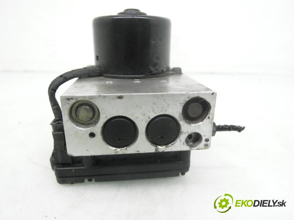 RENAULT MASTER II Skrzynia (FD) FURGON 2003 84,00 2.5 dCi 120 - G9U 750 2464,00 Pumpa ABS 10094614033 ; 820036532C ; 10020402764 (Pumpa ABS)