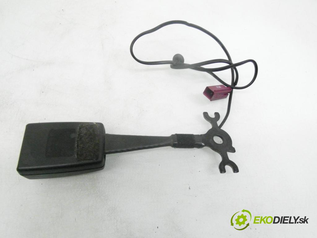 FORD MONDEO IV Turnier (BA7) KOMBI 2008 103,00 2.0 TDCi - QXBB 1997,00 zapínače pásů PŘEDNÍ: 609955500 ; S8GCD