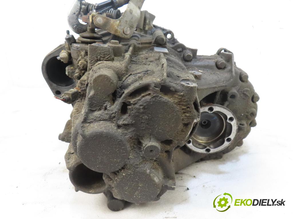 VW GOLF IV (1J1) HB 2001 96,00 1.9 TDI - ASZ 1896,00 převodovka MANUALNA DRW