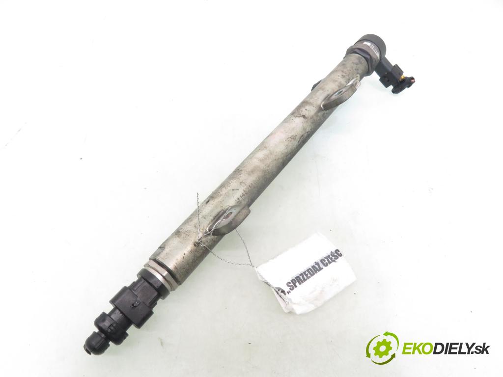 FIAT FIORINO nadwozie zamknięte / kombi (225_) FURGON 2009 70,00 1.3 D Multijet - 199 B1.000 1248,00 lišta vstřikovací 0445214086 ; 55211906 ; 0281002507 (Vstřikovací lišta)