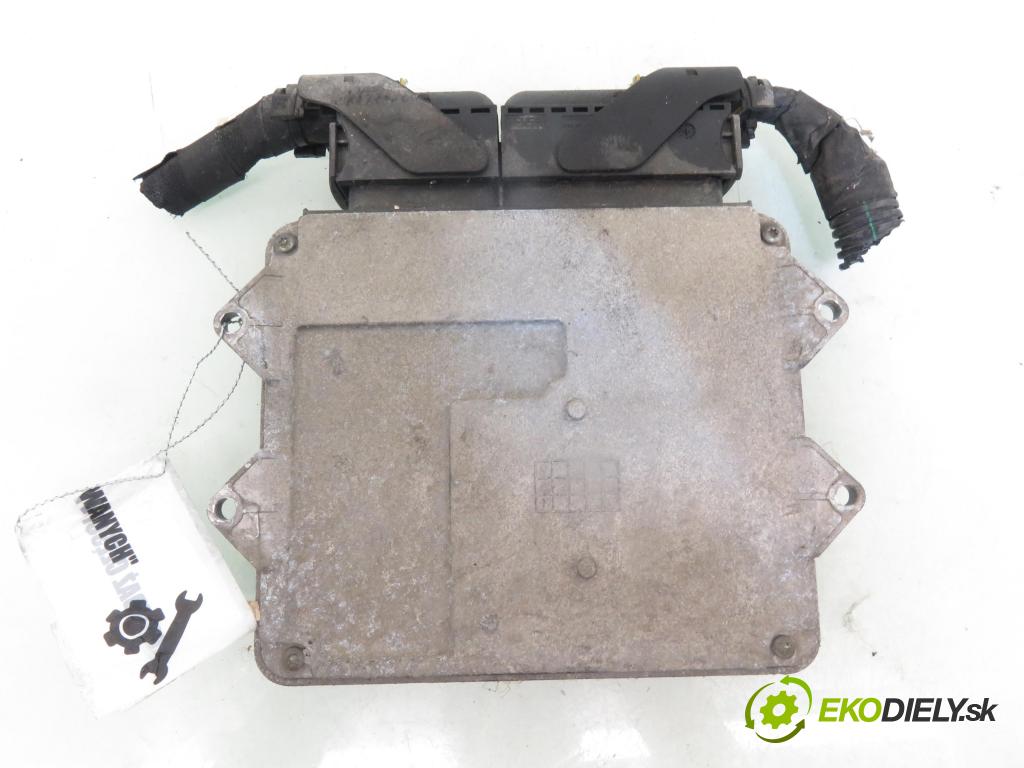 FIAT FIORINO nadwozie zamknięte / kombi (225_) FURGON 2009 70,00 1.3 D Multijet - 199 B1.000 1248,00 řídící jednotka motora 51846260