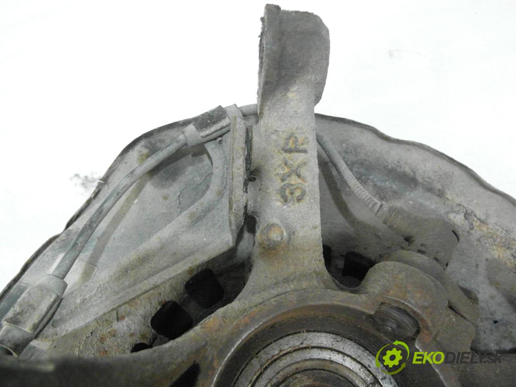 TOYOTA RAV 4 II (_A2_) SUV 2004 85,00 2.0 D-4D 4WD 116 - 1CD-FTV 1995,00 náboj PP ABS