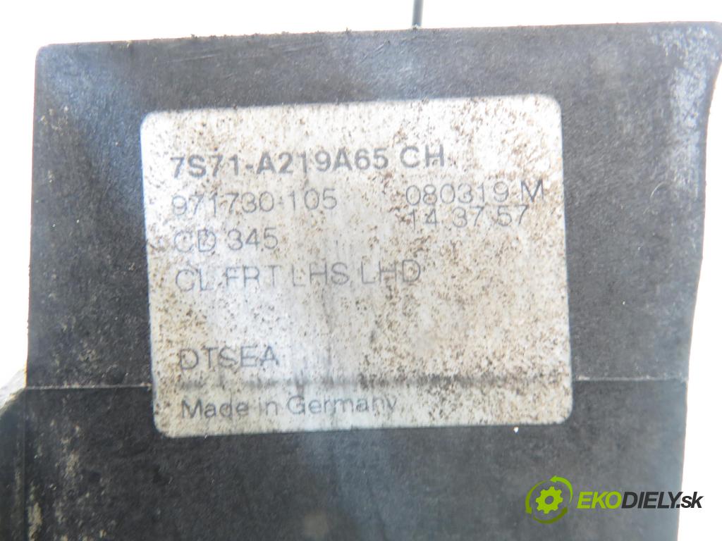 FORD MONDEO IV Turnier (BA7) KOMBI 2008 103,00 2.0 TDCi - QXBB 1997,00 zámok 6M2AR21813EC ; 7S71A219A65CH ; 971730105