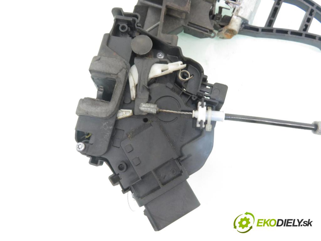 FORD MONDEO IV Turnier (BA7) KOMBI 2008 103,00 2.0 TDCi - QXBB 1997,00 zámok 6M2AR21813EC ; 7S71A219A65CH ; 971730105