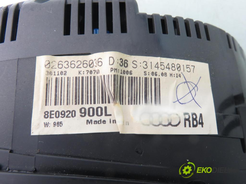 AUDI A4 (8E2, B6) SEDAN 2002 96,00 2.0 20V 130 - ALT 1984,00 prístrojovka elektrický 8E0920900L