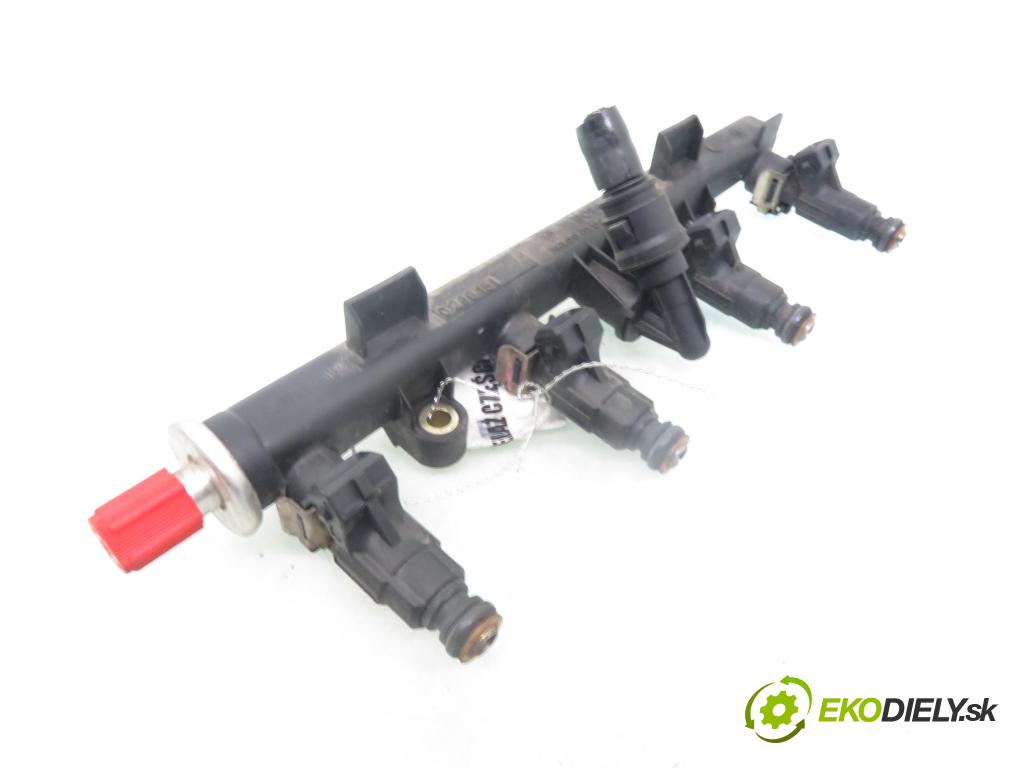 FIAT PUNTO (188_) HB 2002 59,00 1.2 16V 80 - 188 A5.000 1242,00 Lišta vstrekovacia 0280151 ; 0280155971 (Vstrekovacia lišta)