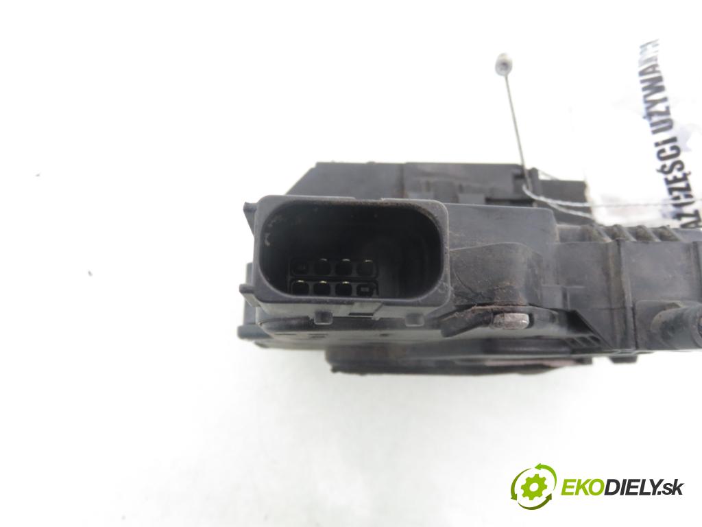 FIAT GRANDE PUNTO (199_) HB 2006 55,00 1.3 D Multijet 75 - 199 A2.000 1248,00 zámok 55701966