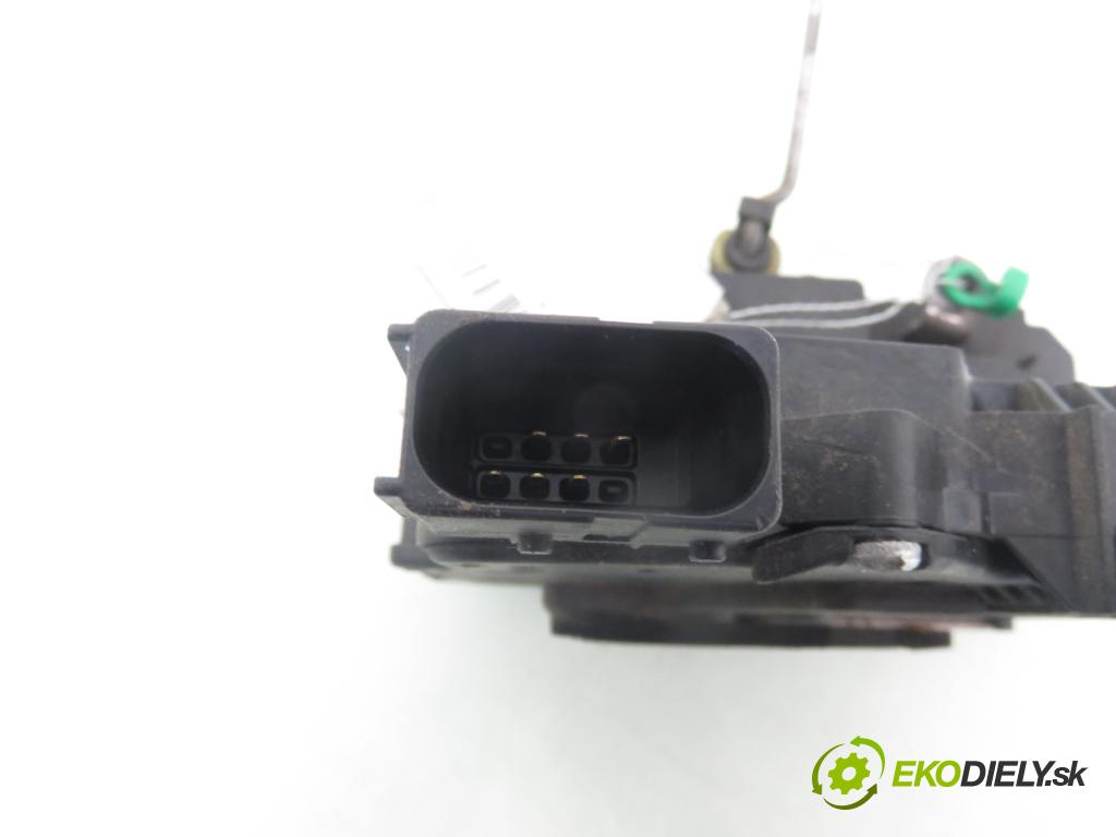 FIAT GRANDE PUNTO (199_) HB 2006 55,00 1.3 D Multijet 75 - 199 A2.000 1248,00 zámok 55701963