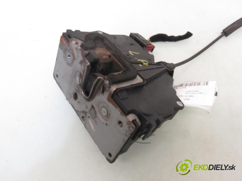 FIAT GRANDE PUNTO (199_) HB 2006 55,00 1.3 D Multijet 75 - 199 A2.000 1248,00 zámok 55701963