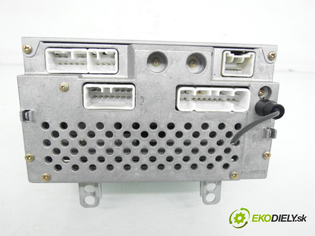TOYOTA COROLLA (_E12_) HB 2002 66,00 2.0 D-4D 1995,00 RADIO CD 8612002260 ; CQTS7170L