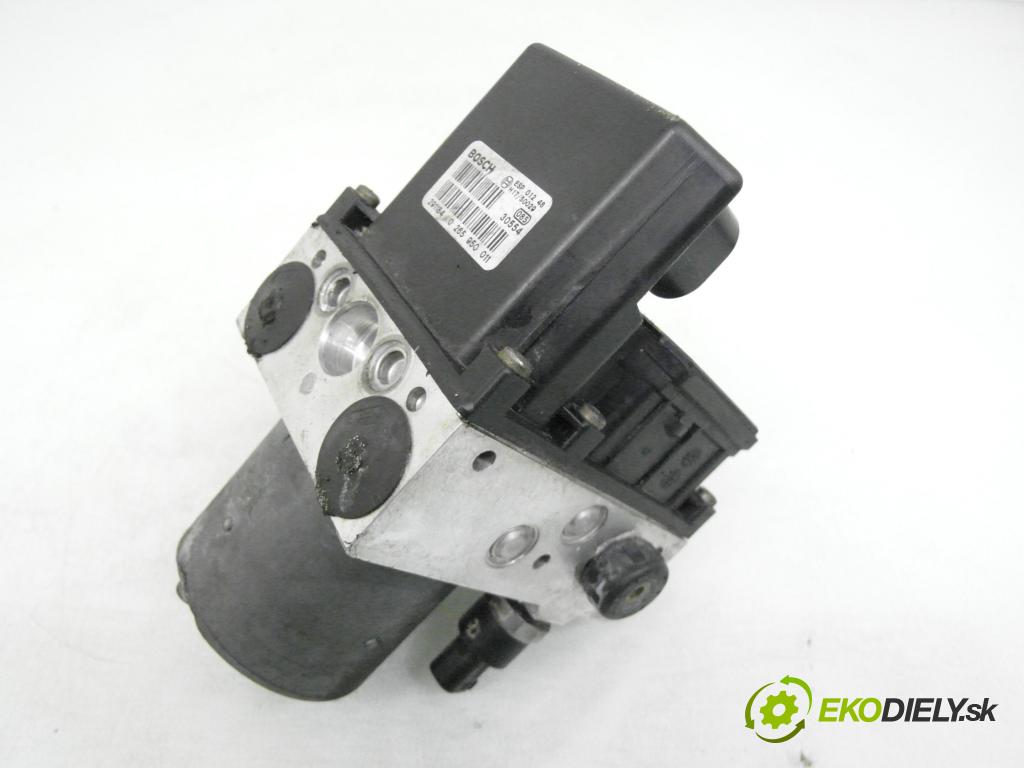 AUDI A4 (8E2, B6) SEDAN 2002 96,00 2.0 20V 130 - ALT 1984,00 Pumpa ABS 0265950011 ; 0265225048 ; 8E0614517 (Pumpa ABS)