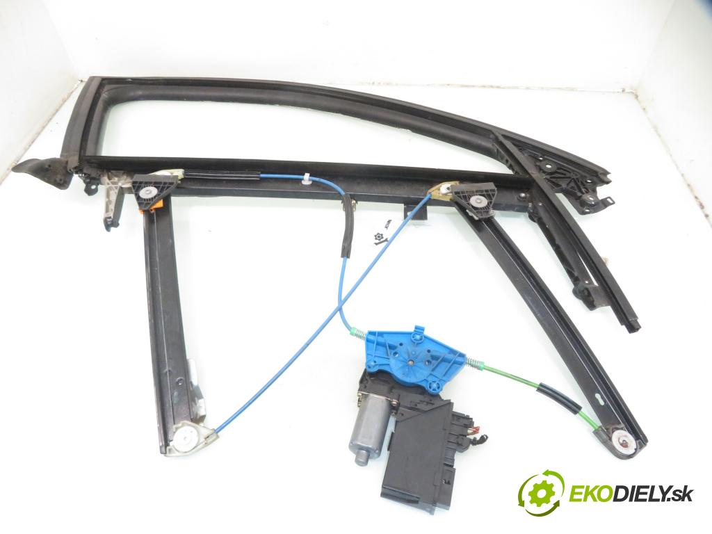 AUDI A4 (8E2, B6) SEDAN 2001 96,00 2.0 20V 130 - ALT 1984,00 Mechanizmus okien 959802B ; 7200196 ; 5WK47006CBF