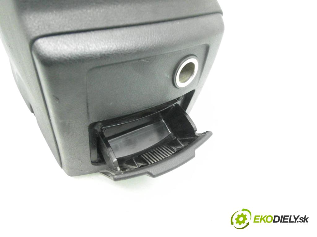 FORD MONDEO IV Turnier (BA7) KOMBI 2008 103,00 2.0 TDCi - QXBB 1997,00 Lakťová opierka 7S71A042B60AA ; 7S71A045A20