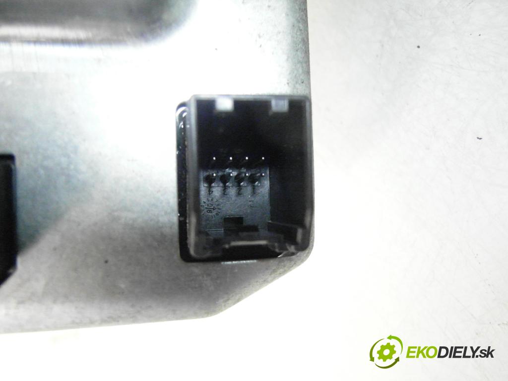OPEL MERIVA A nadwozie wielkoprzestrzenne (MPV) (X03) MINIVAN 2006 55,00 1.3 CDTI - Z 13 DTJ 1248,00 SLOUPEC / PODPORA elektrický 2610865207A ; 13153554 ; 26093281