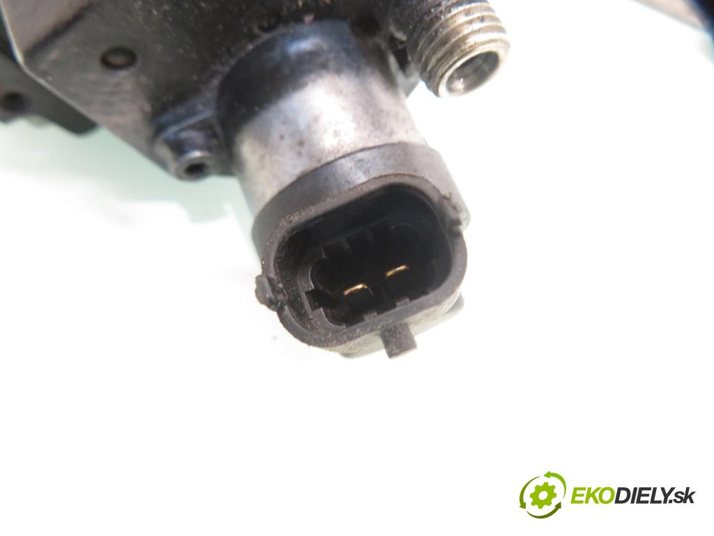 ALFA ROMEO GT (937_) COUPE 2005 110,00 1.9 JTD - 937 A5.000 1910,00 Pumpa vysokého tlaku 0445010130 ; 0055198522 ; 0928400651