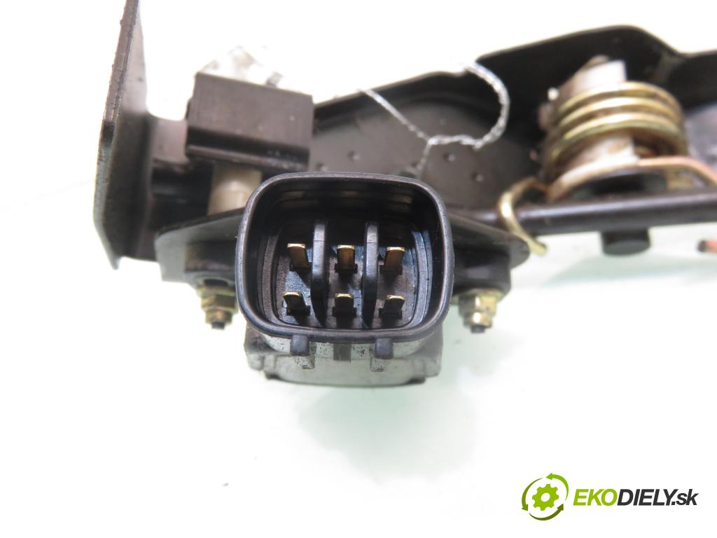 TOYOTA AVENSIS Station Wagon (_T22_) KOMBI 2001 81,00 2.0 D-4D 110 - 1CD-FTV 1995,00 Potenciometer plynu 8928147010 ; 1983003010 (Potenciometer plynového pedálu)