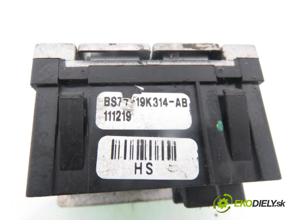 FORD MONDEO IV Turnier (BA7) KOMBI 2008 103,00 2.0 TDCi - QXBB 1997,00 přepínač vyhřívání sedačky BS7T19K314AB