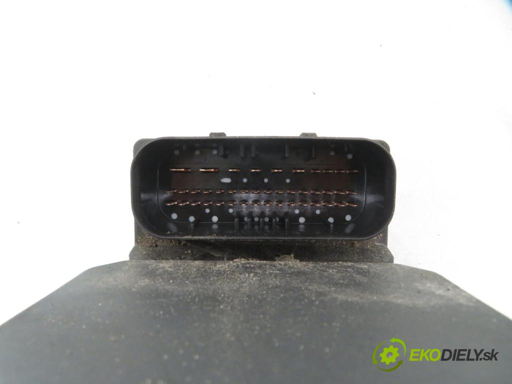 AUDI A6 (4B2, C5) SEDAN 1997 121,00 2.4 V6 165 - ALF 2393,00 pumpa ABS 0265225124 ; 4B0614517G ; 0265950055 (Pumpa ABS)