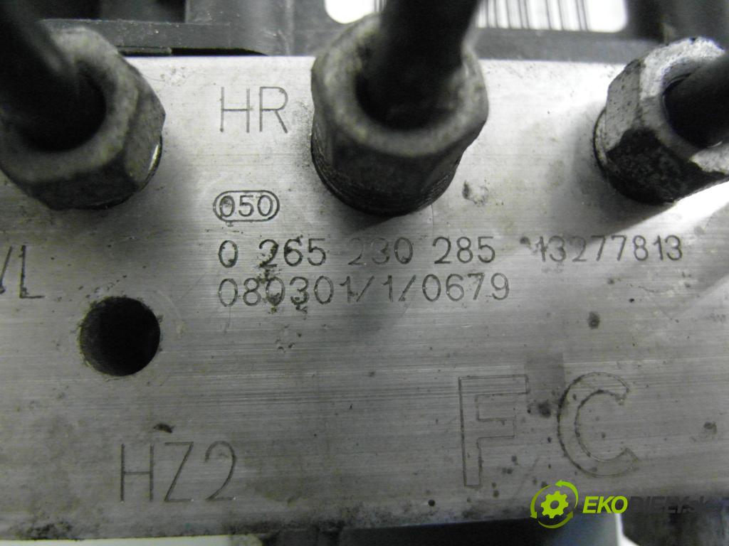 OPEL CORSA D (S07) HB 2008 44,00 1.0 12V 60 - Z 10 XEP 998,00 pumpa ABS 0265950402 ; 0265230285 ; 13277813 (Pumpa ABS)