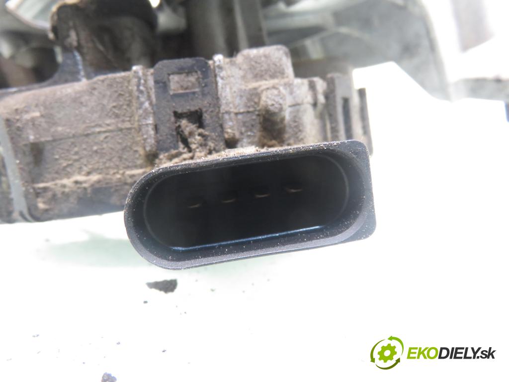 FORD MONDEO IV Turnier (BA7) KOMBI 2008 103,00 2.0 TDCi - QXBB 1997,00 MECHANISMUS/ motorek stěračů 7S7117508AA ; 0390241633 ; 3397021018