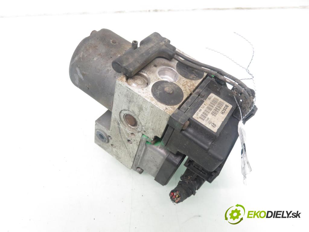 AUDI A6 Avant (4B5, C5) KOMBI 2002 125,00 2.4 - BDV 2393,00 Pumpa ABS 0273004285 ; 8E0614111C ; 0265220411 (Pumpa ABS)