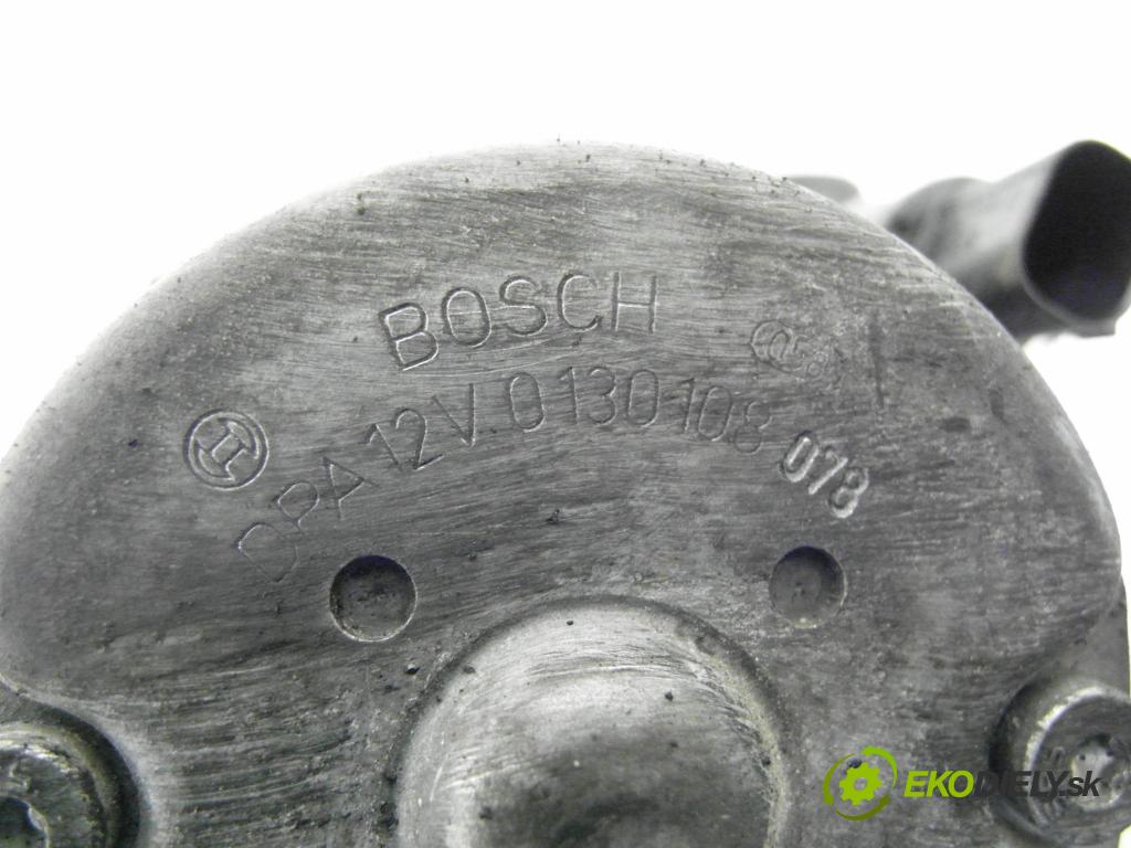 AUDI A4 (8D2, B5) SEDAN 1998 81,00 1.9 TDI 110 - AFN 1896,00 Pumpa ABS 0265225048 ; 8E0614517 ; 0130108 (Pumpa ABS)