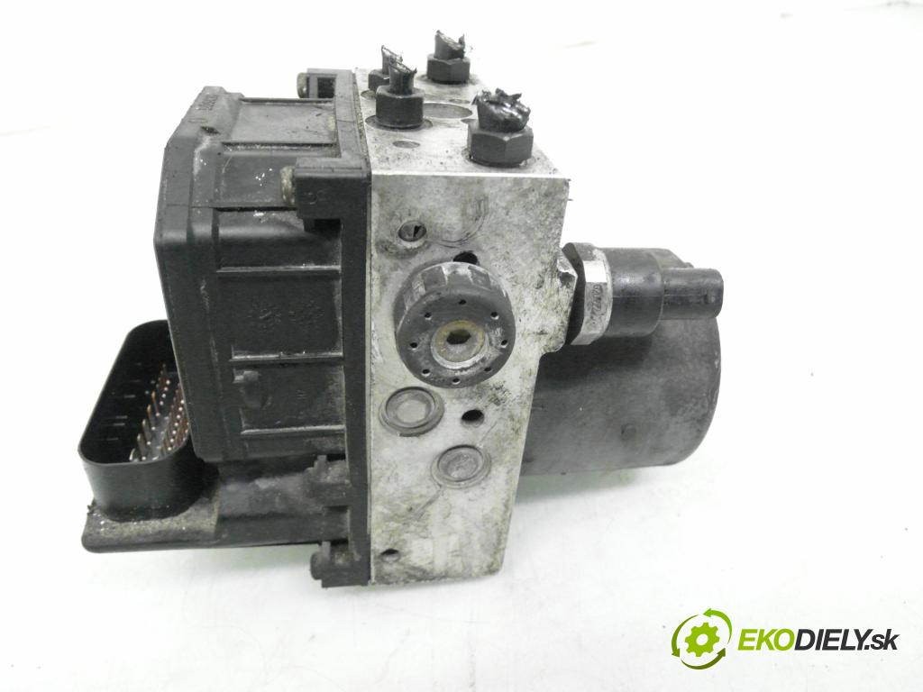 AUDI A4 (8D2, B5) SEDAN 1998 81,00 1.9 TDI 110 - AFN 1896,00 Pumpa ABS 0265225048 ; 8E0614517 ; 0130108 (Pumpa ABS)