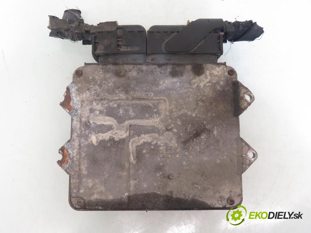 FIAT GRANDE PUNTO (199_) HB 2006 55,00 1.3 D Multijet 75 - 199 A2.000 1248,00 Riadiaca jednotka Motor 51781563