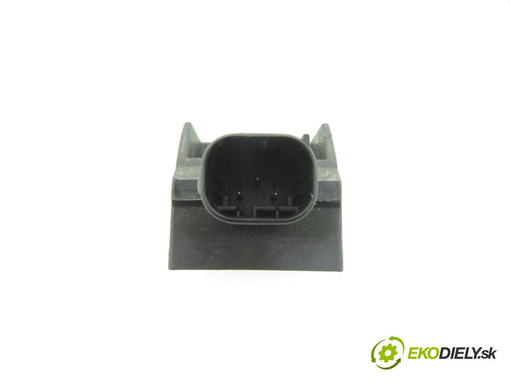 AUDI A3 (8L1) HB 2001 66,00 1.9 TDI 90 - ALH 1896,00 MODUL ESP 1J0907651A