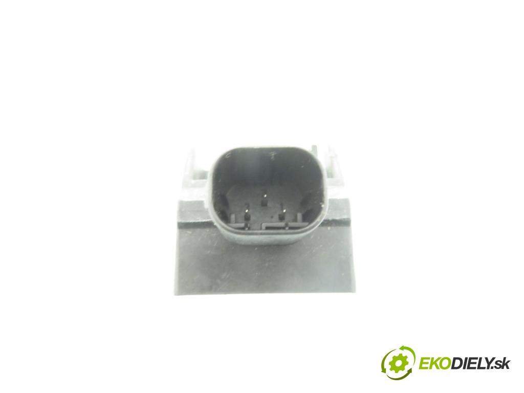 AUDI A3 (8L1) HB 2001 66,00 1.9 TDI 90 - ALH 1896,00 MODUL ESP 1J0907651A