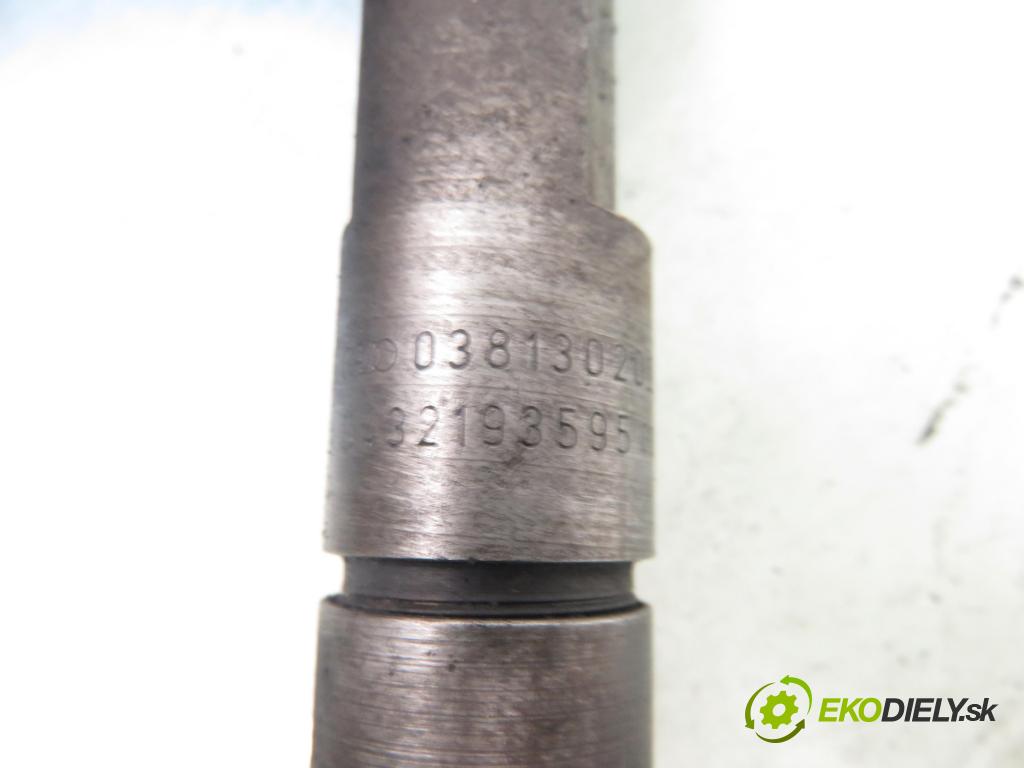 AUDI A3 (8L1) HB 2000 81,00 1.9 TDI 110 - AHF 1896,00 Vstrekovacie ventily 038130202B ; 038130202A ; 0432193593 (Vstrekovací ventil)