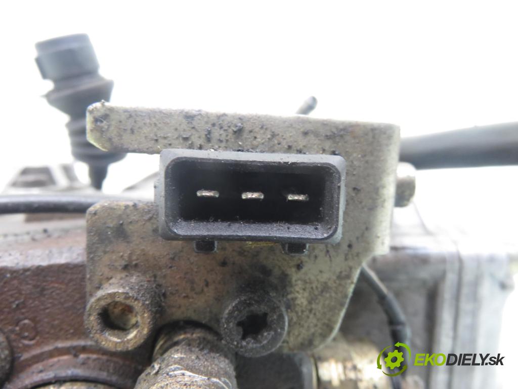 AUDI 80 (8C, B4) SEDAN 1992 55,00 1.9 TD - AAZ 1896,00 Pumpa vstrekovacia 028130108M ; 0460404998 ; 2464463033 (Vstrekovacie čerpadlo)