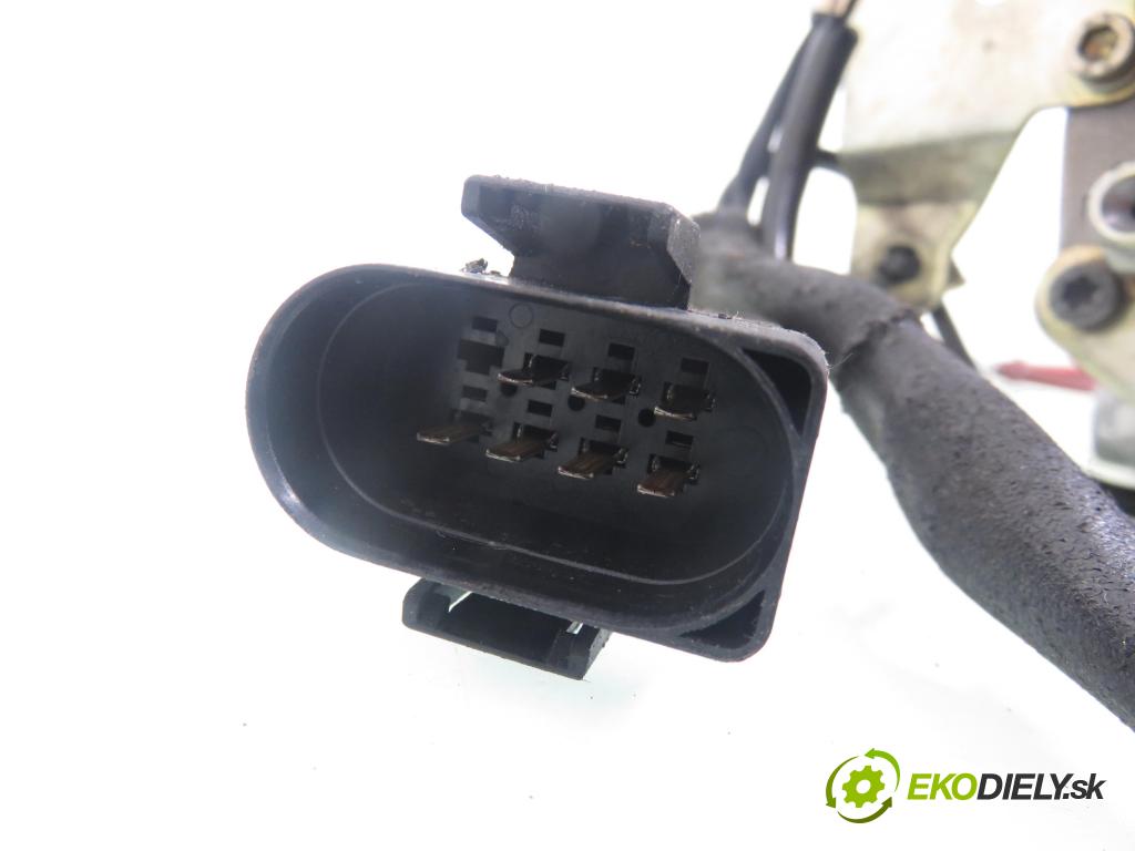 AUDI A4 (8D2, B5) SEDAN 1998 81,00 1.9 TDI 110 - AFN 1896,00 Pumpa vstrekovacia 028130115A ; 0460404969 (Vstrekovacie čerpadlo)