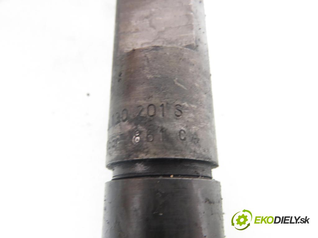 AUDI A4 (8D2, B5) SEDAN 1998 81,00 1.9 TDI 110 - AFN 1896,00 Vstrekovacie ventily 028130201S ; 028130201T (Vstrekovací ventil)