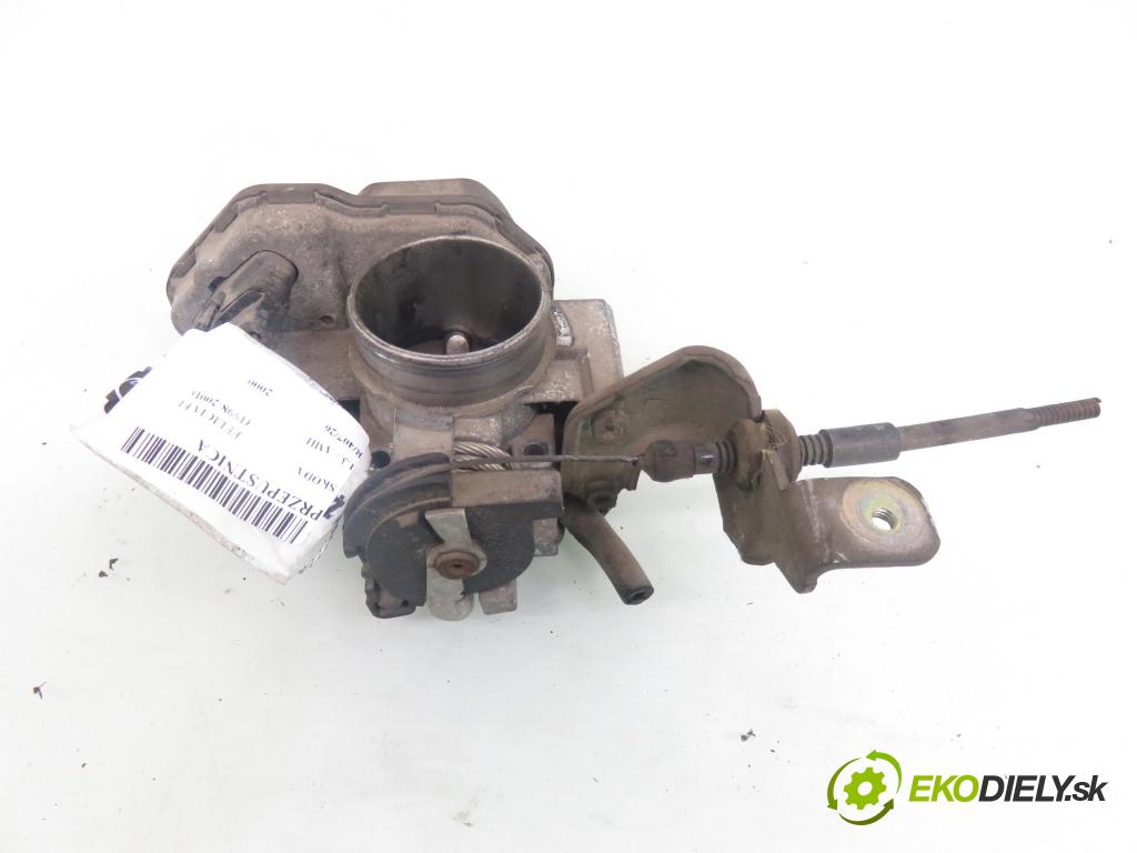SKODA FELICIA II (6U1) HB 2000 50,00 1.3 MPI 68 1289,00 Škrtiaca klapka 047133061 ; 5WP4270 (Škrtiaca klapka)