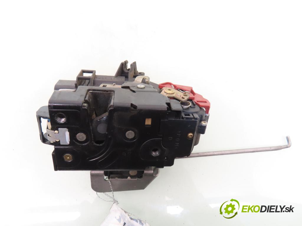 AUDI A4 (8E2, B6) SEDAN 2002 96,00 2.0 20V 130 - ALT 1984,00 zámok PPE 8E1837016C