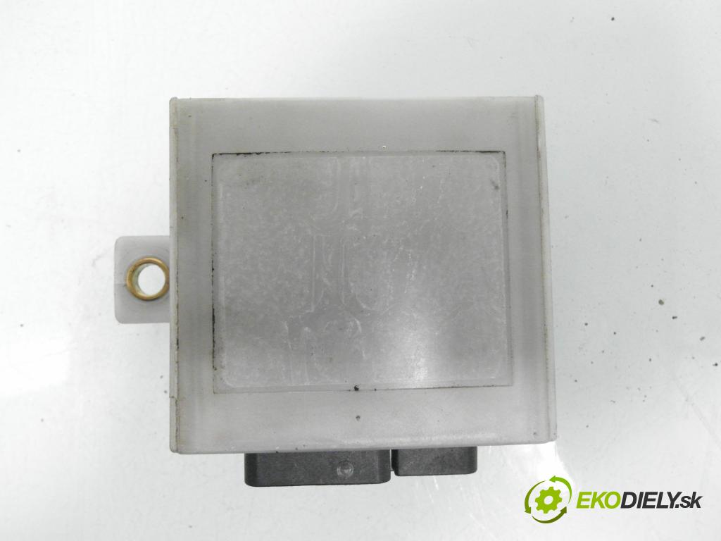 FIAT SEICENTO / 600 Van (287_) HB 2002 40,00 1.1 (187CXB/C) - 176 B2.000 1108,00 spinačka / imobilizéra IMMO / Riadiaca jednotka 55183580 ; 6160062703