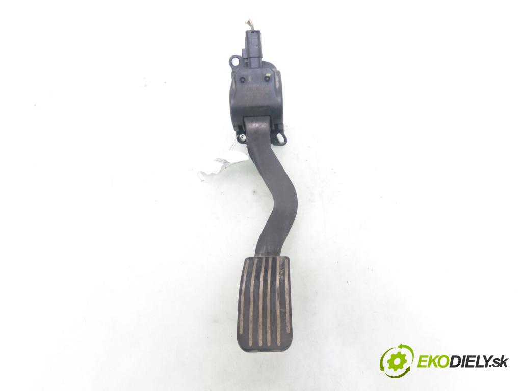 PEUGEOT 307 SW (3H) KOMBI 2006 80,00 1.6 HDI 110 - 9HZ (DV6TED4) 1560,00 Potenciometer plynu 0280755084 ; 9680756880 (Potenciometer plynového pedálu)