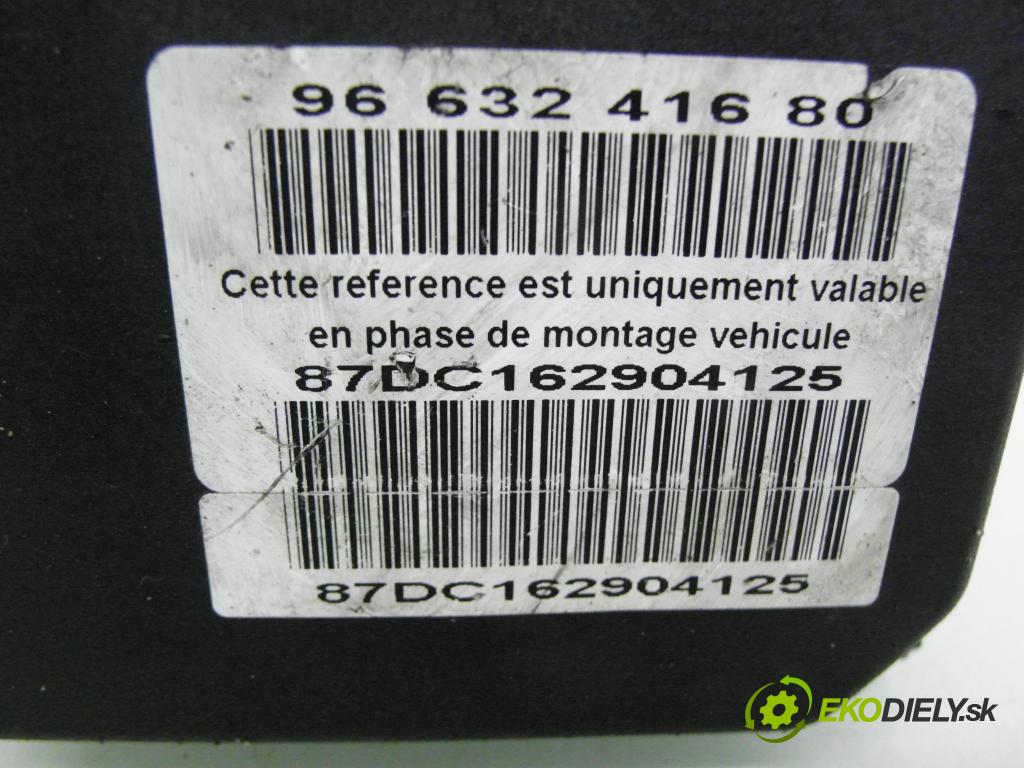 PEUGEOT 307 SW (3H) KOMBI 2006 80,00 1.6 HDI 110 - 9HZ (DV6TED4) 1560,00 Pumpa ABS 9663241680 ; 0265235237 ; 9661887180 (Pumpa ABS)