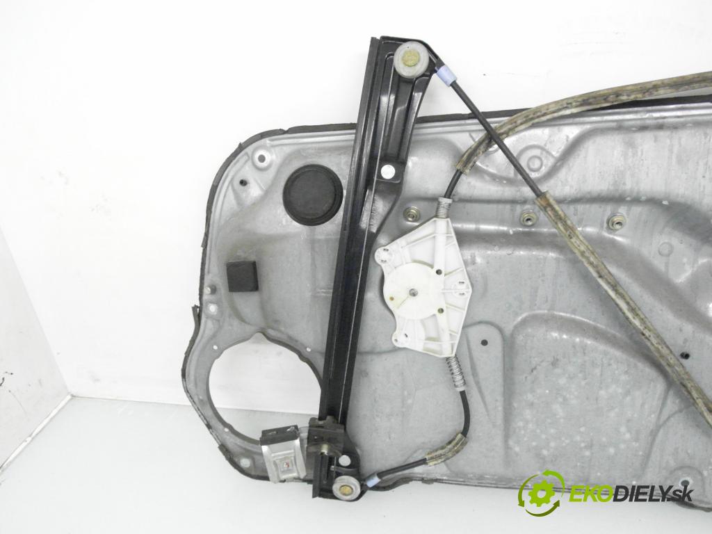 VW GOLF IV (1J1) HB 1999 66,00 1.9 TDI 90 - ALH 1896,00 mechanismus oken 3D 1J1959801C ; 1J3837461H