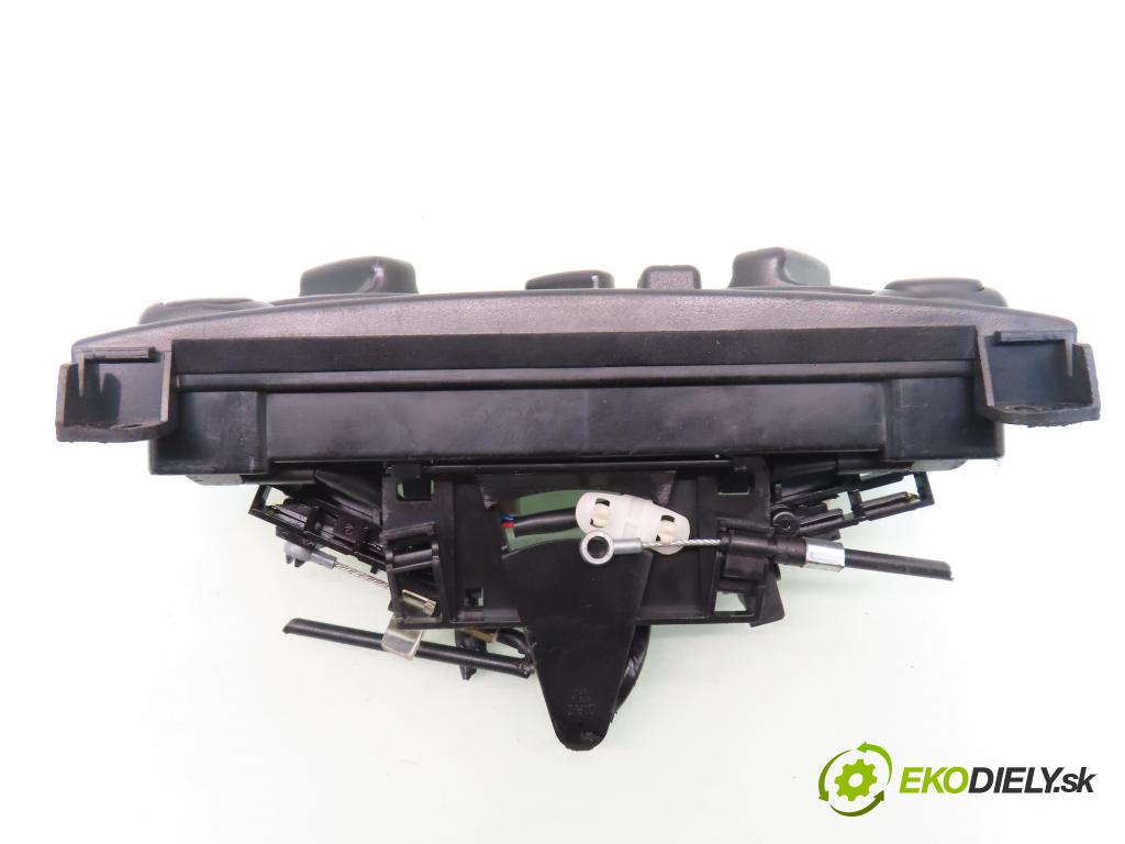 DAEWOO LANOS (KLAT) SEDAN 2000 73,00 1.5 16V - A15DMS 1498,00 Panel kúrenia KLIMATIZACE: